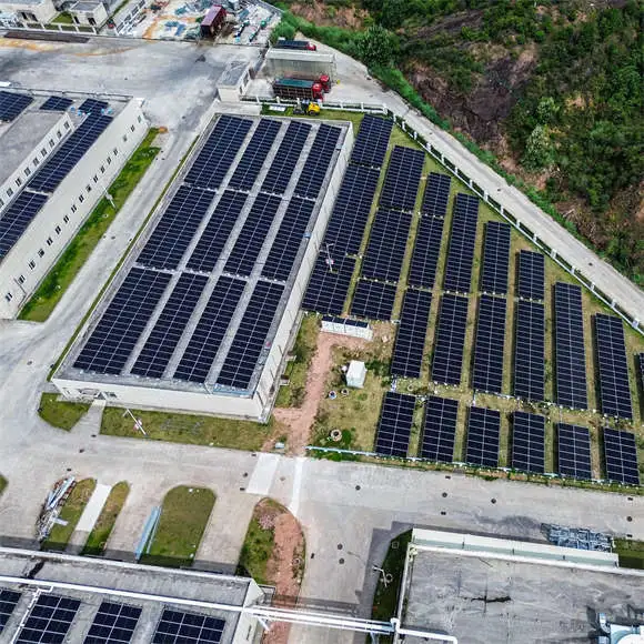 Contenedor Solar Plegable y Portátil por ASNEF ENERGY STORAGE CONTAINER